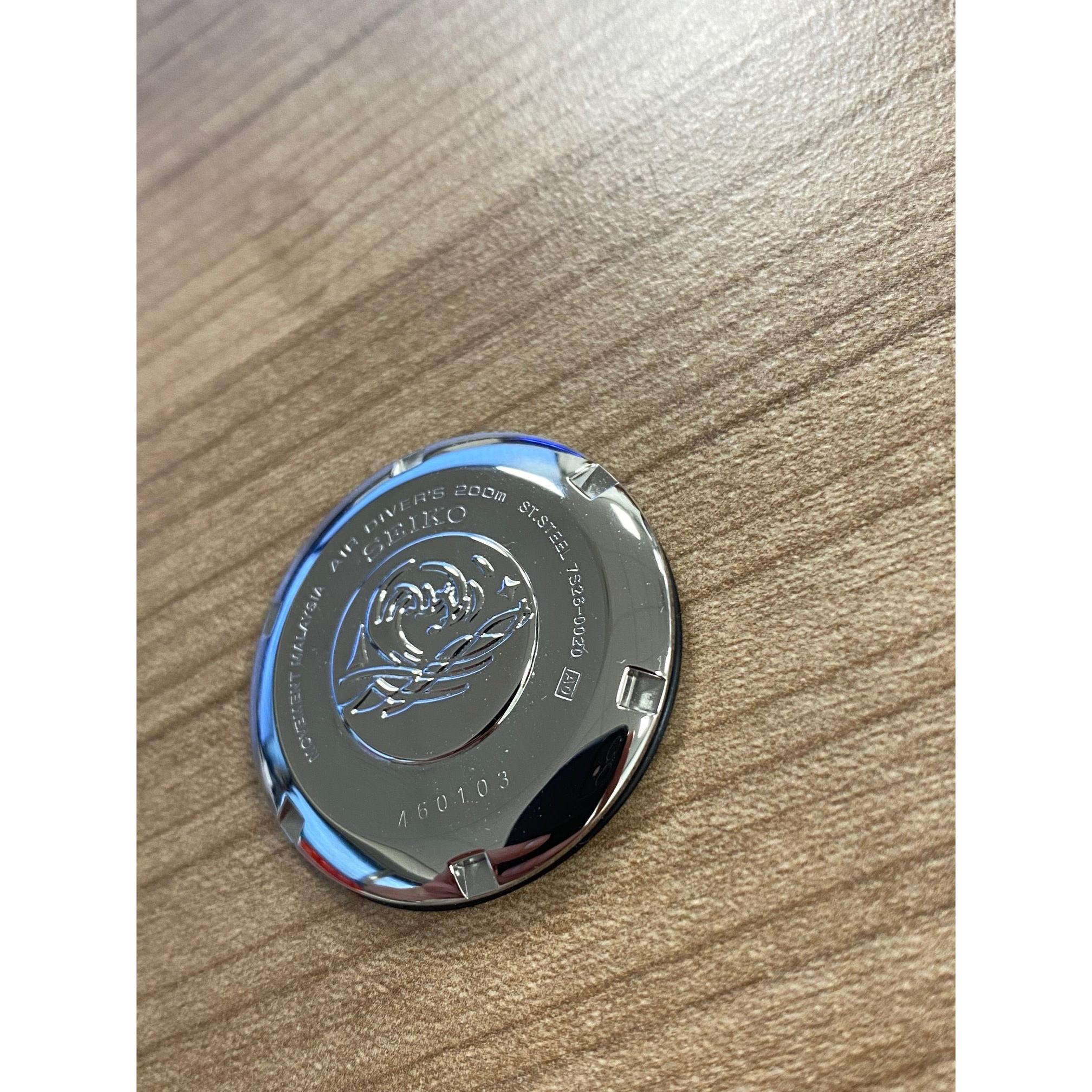 Seiko 7S26002002Z - U case back 7S26 - 0020 SKX Scuba Diver SKX007, SKX009, SKX011 - WatchPlaza