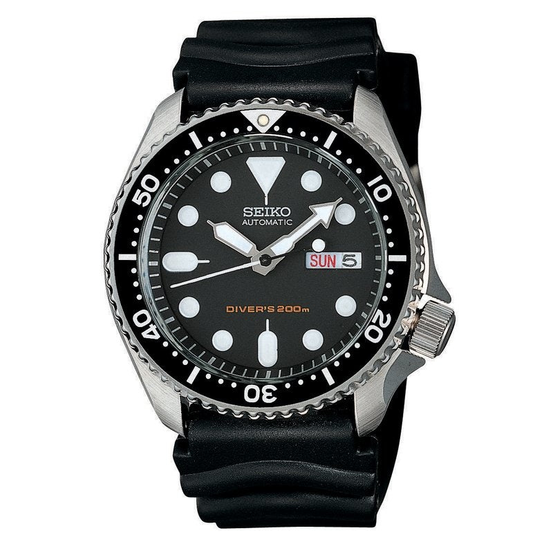 Seiko SKX007 Legendary Dive Watch - WatchPlaza