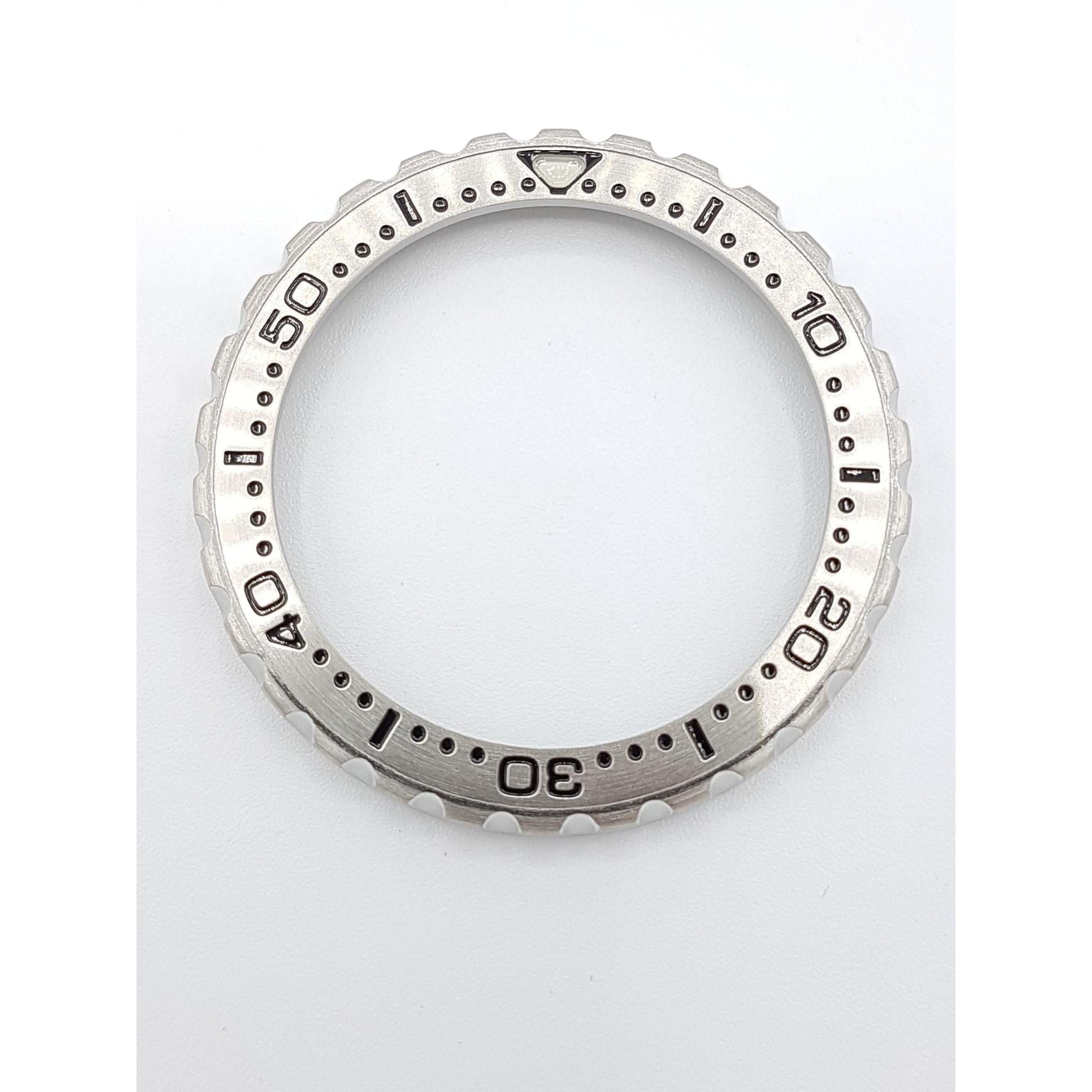 Seiko MarineMaster SBBN033 Watch Parts 7C46 - 0AG0 Dial, Bezel, Hands, Shroud, Strap & Chapter Ring - Watch Plaza