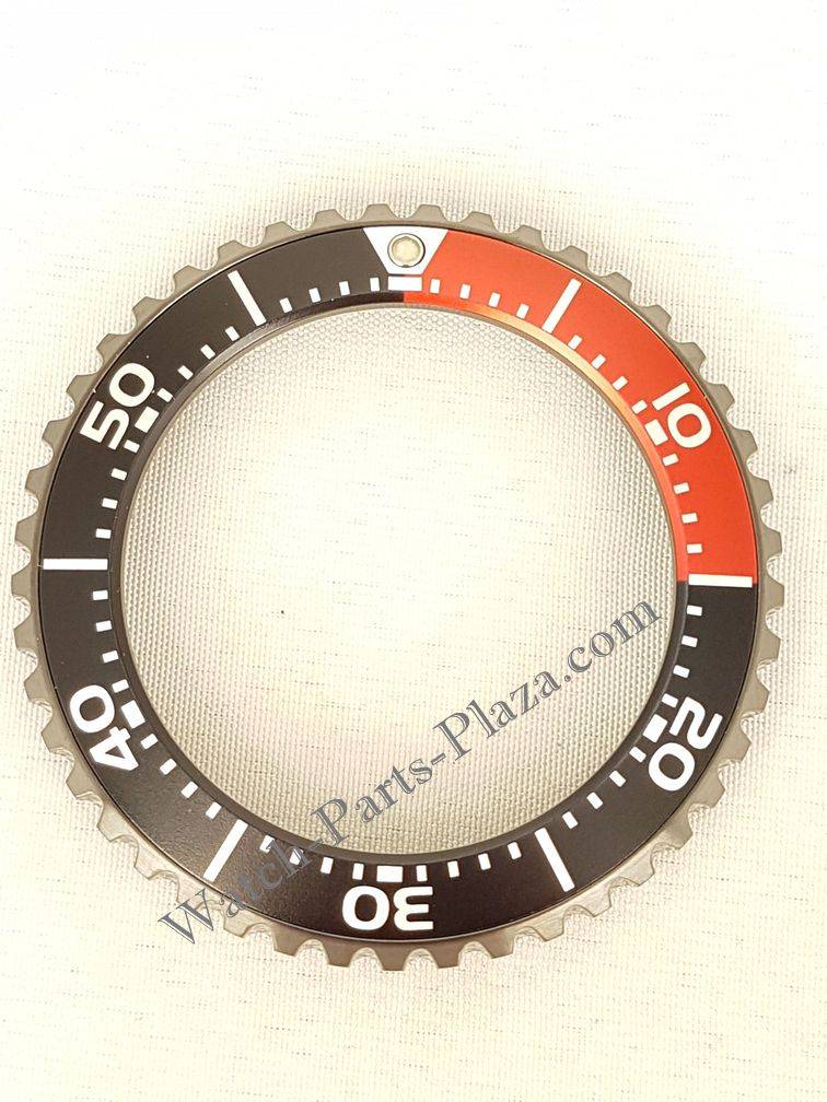 Seiko SKA577P1 Kinetic Diver rotating bezel 5M82 - 0AF0 SKA577 black & red original - Watch Plaza